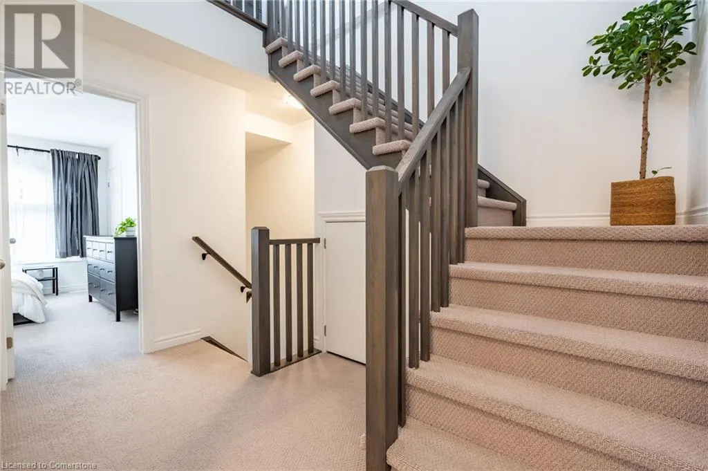219 DUNDAS Street E Unit# 45, #45