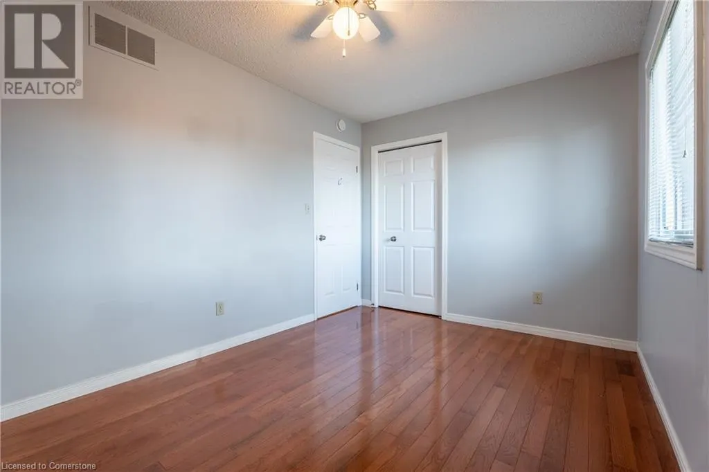 54 GOLDCREST Drive