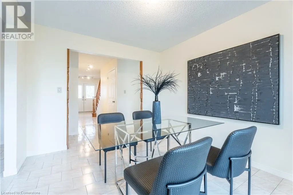 54 GOLDCREST Drive