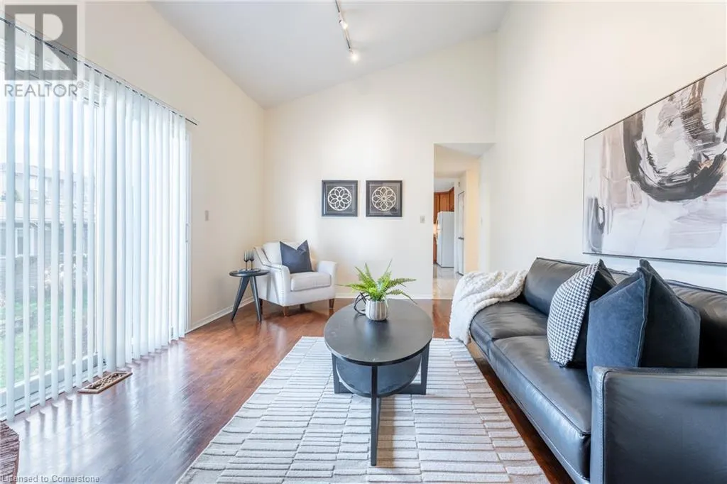 54 GOLDCREST Drive