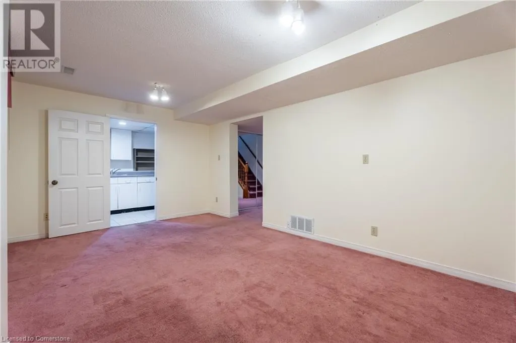 54 GOLDCREST Drive