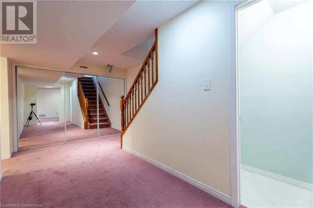 54 GOLDCREST Drive