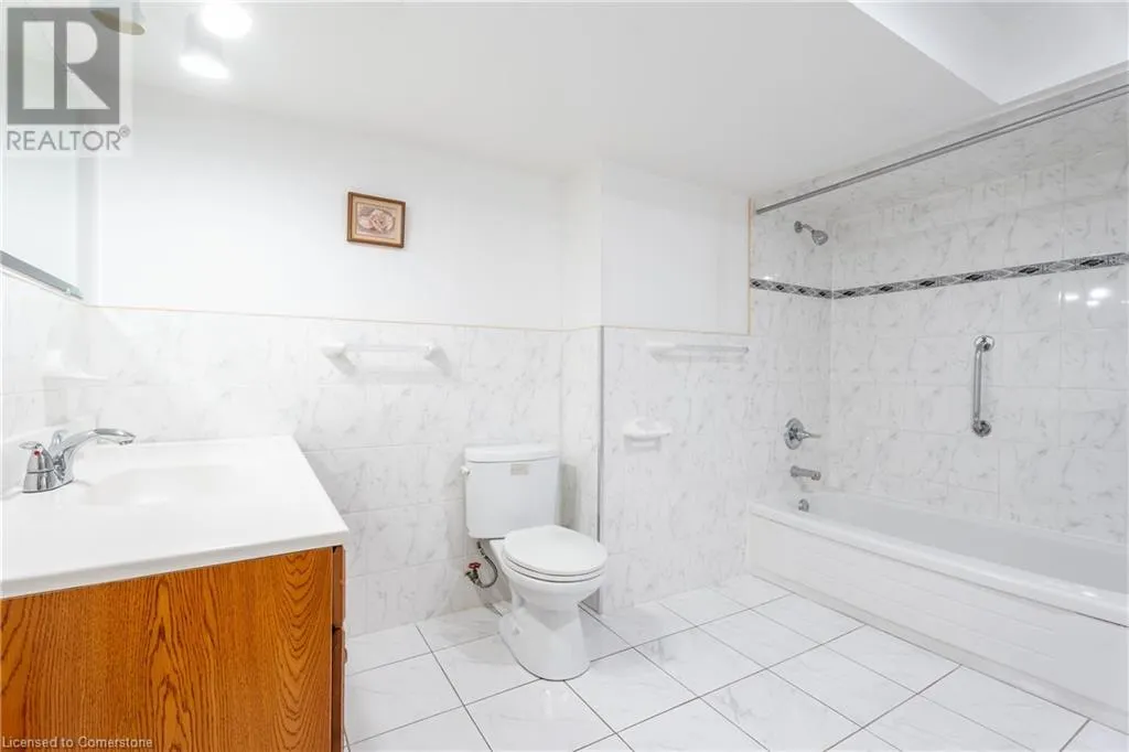 54 GOLDCREST Drive