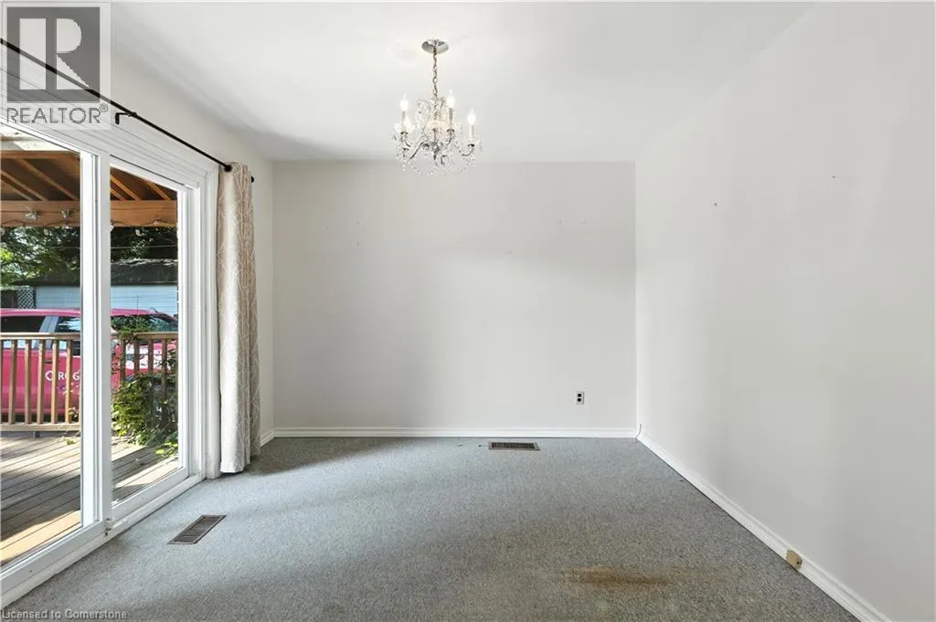 35 GRENVILLE Avenue