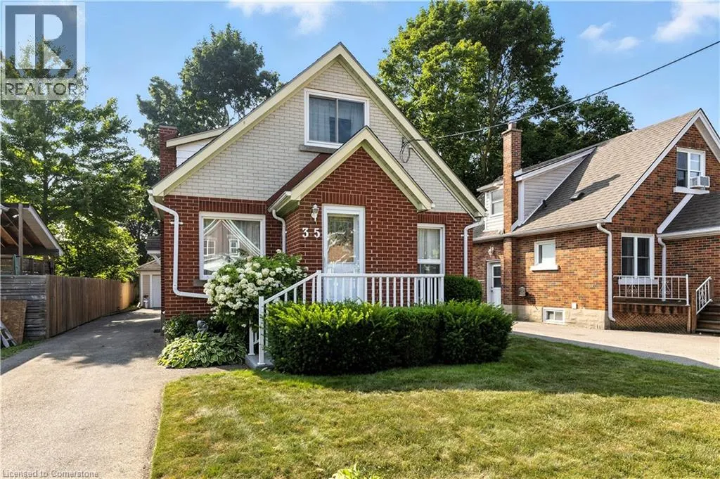 35 GRENVILLE Avenue
