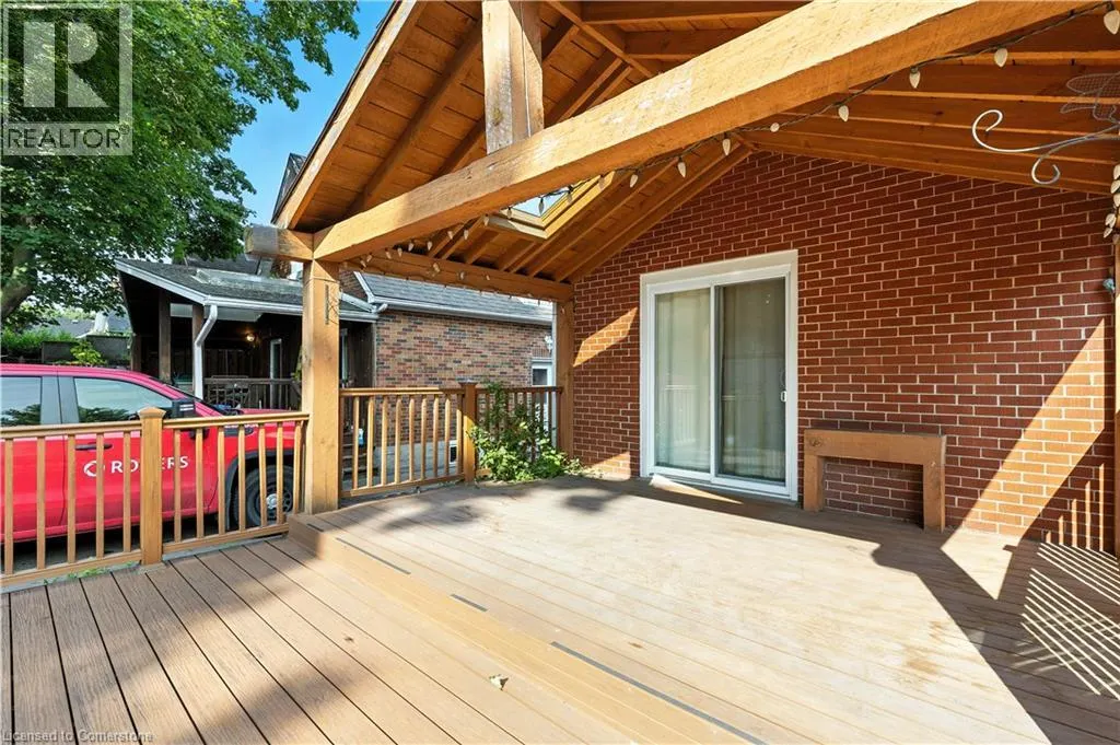 35 GRENVILLE Avenue