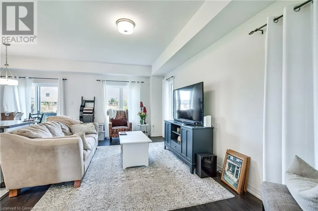 47 GEORGE BRIER Drive W