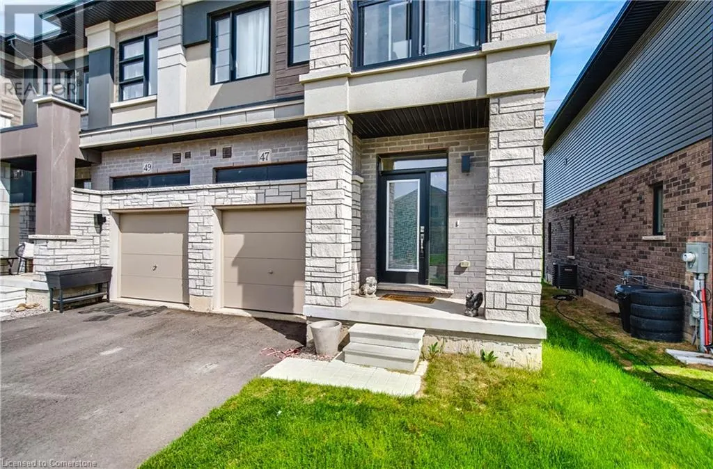 47 GEORGE BRIER Drive W