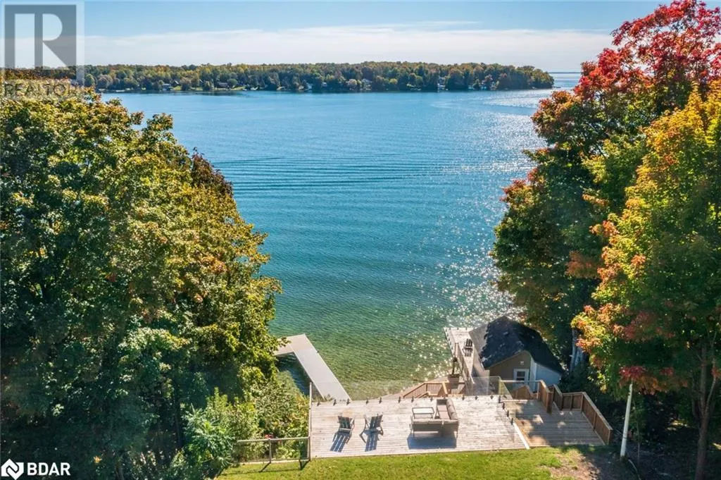 273 SHORELINE Drive