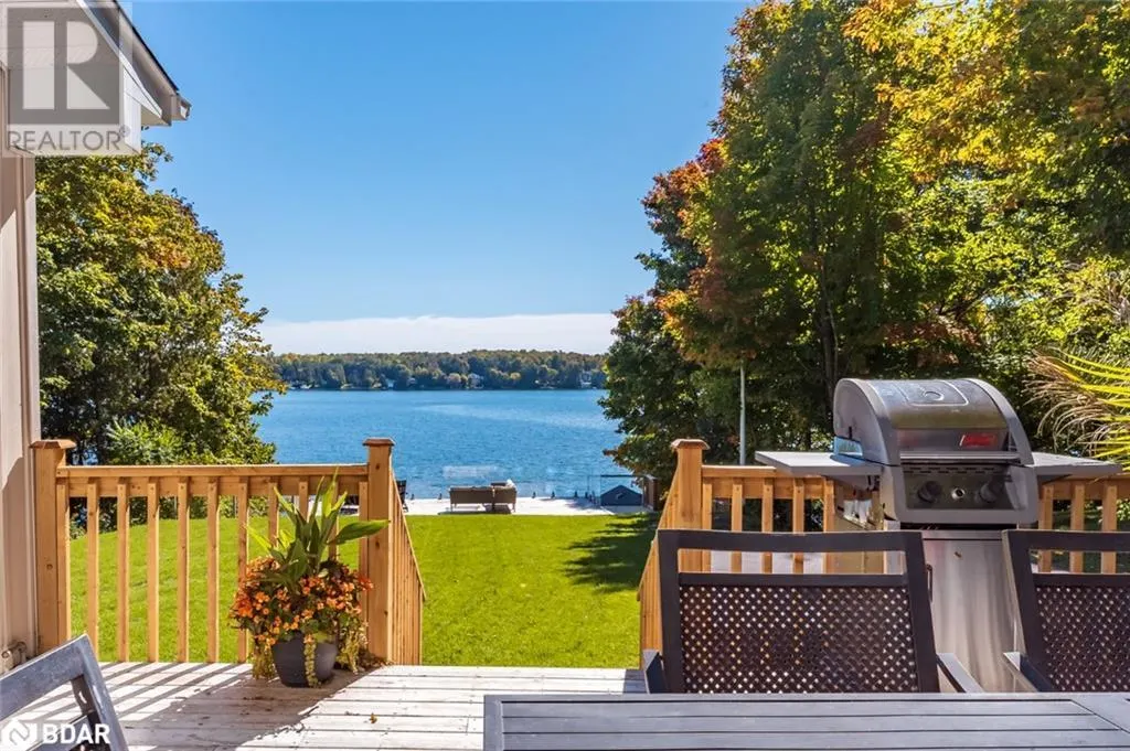 273 SHORELINE Drive
