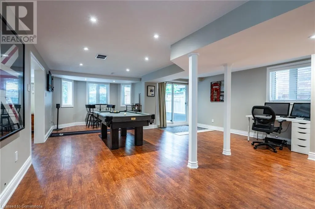 7 VOLTERRA Court