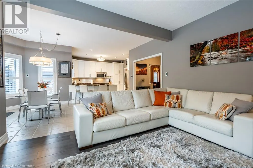 7 VOLTERRA Court