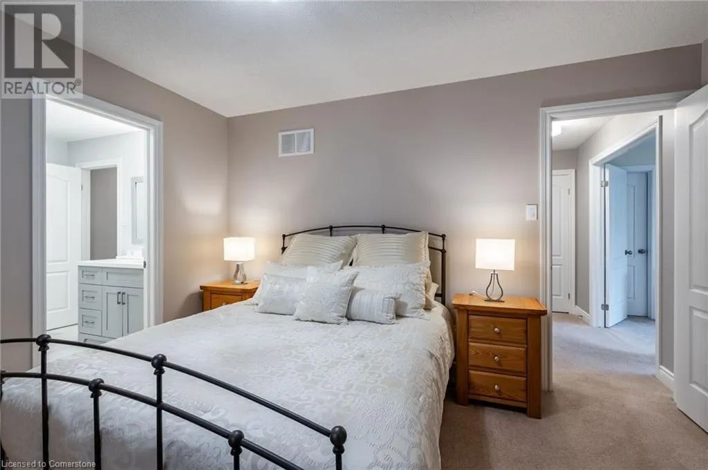 7 VOLTERRA Court