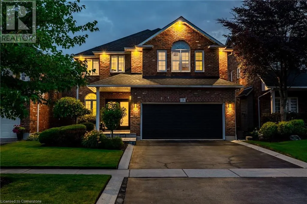 7 VOLTERRA Court