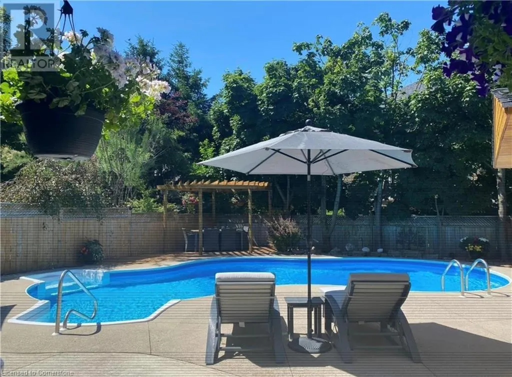 7 VOLTERRA Court