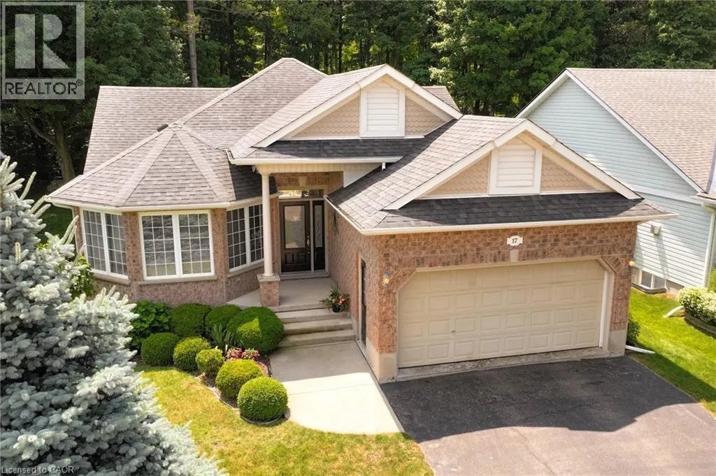 17 WOODS EDGE Court Unit# 165, #165