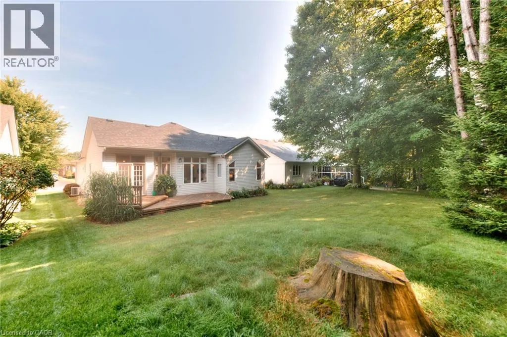 17 WOODS EDGE Court Unit# 165, #165