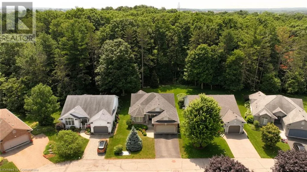 17 WOODS EDGE Court Unit# 165, #165
