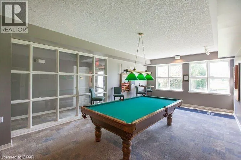 17 WOODS EDGE Court Unit# 165, #165