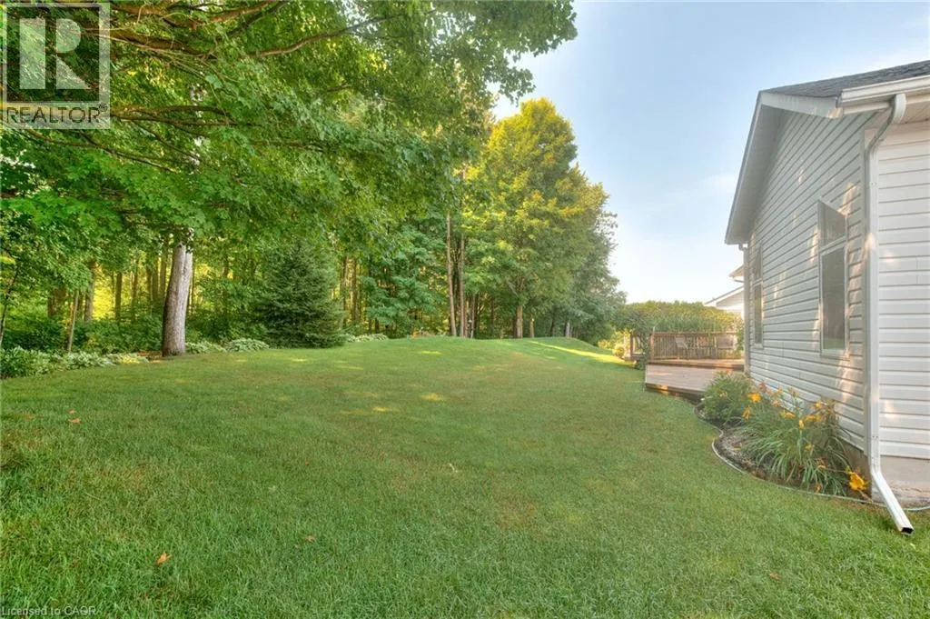17 WOODS EDGE Court Unit# 165, #165