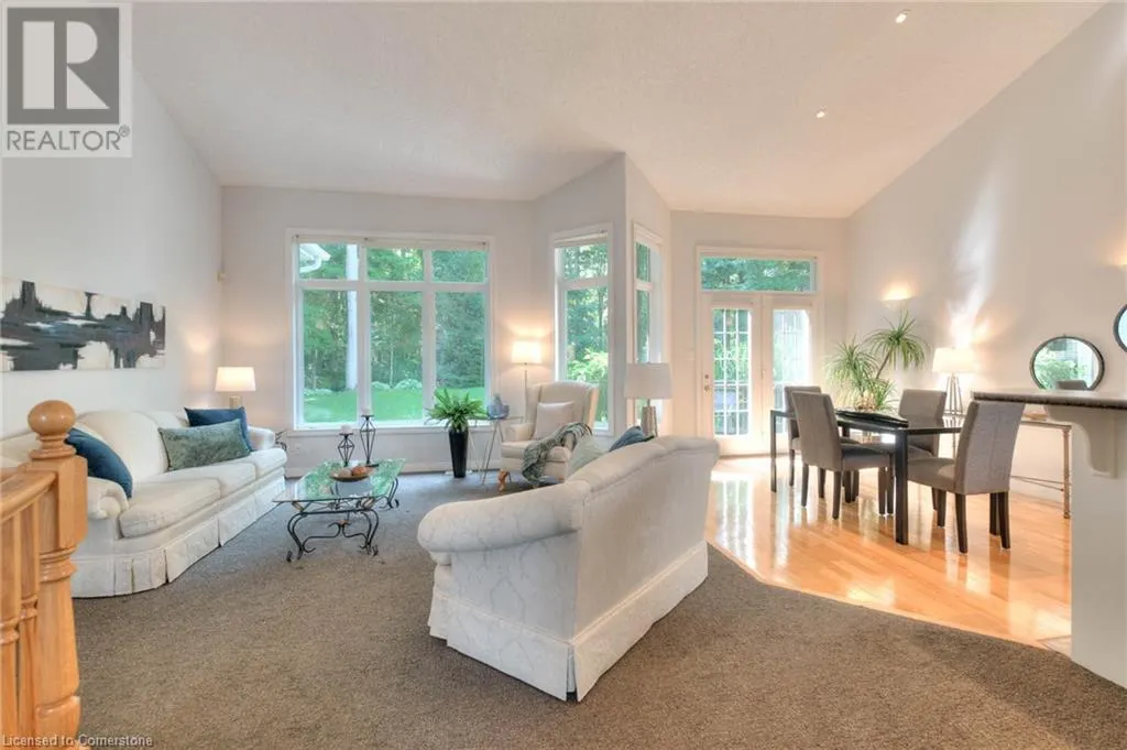 17 WOODS EDGE Court Unit# 165, #165