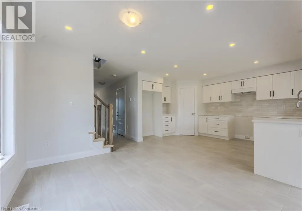 1501 DUNKIRK Avenue