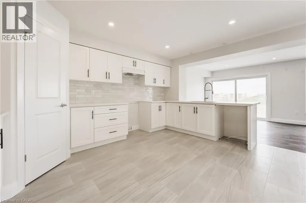 1501 DUNKIRK Avenue