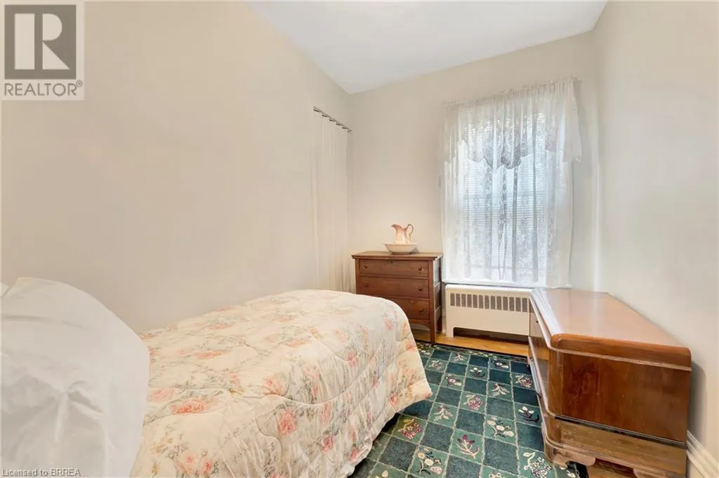 96 WALNUT Street