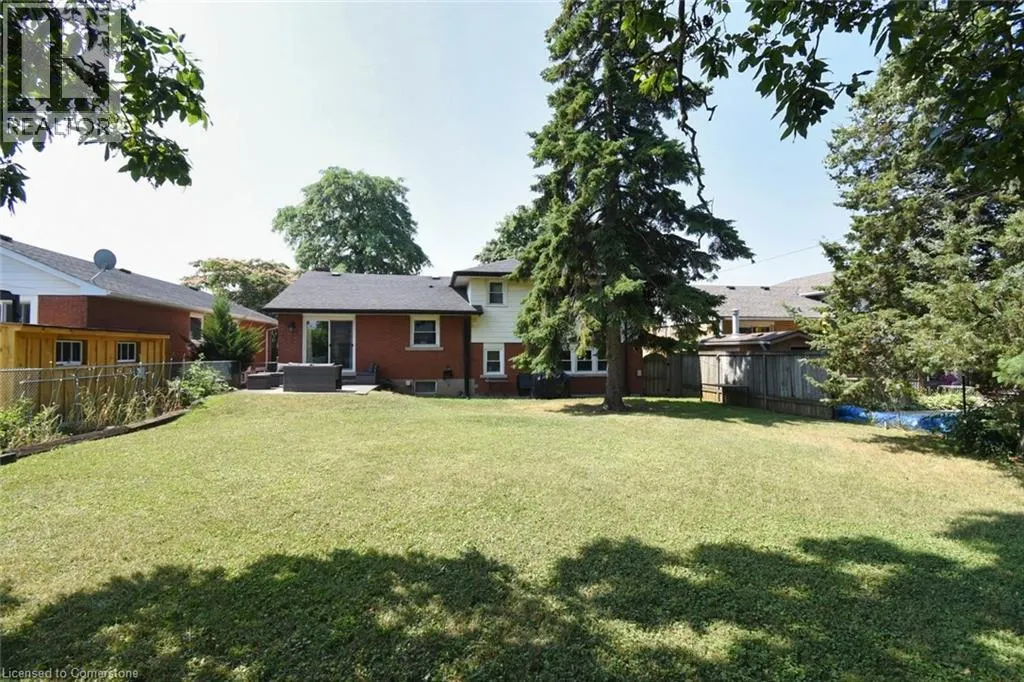 33 BURWELL Avenue