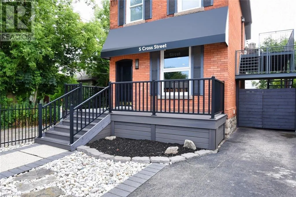 5 CROSS Street