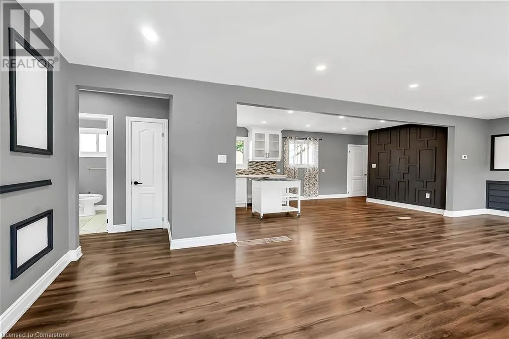 17 BRIERWOOD Avenue