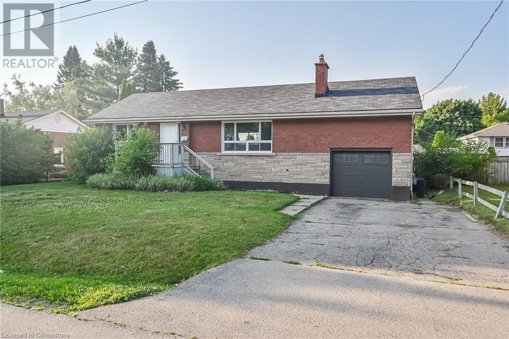 17 BRIERWOOD Avenue