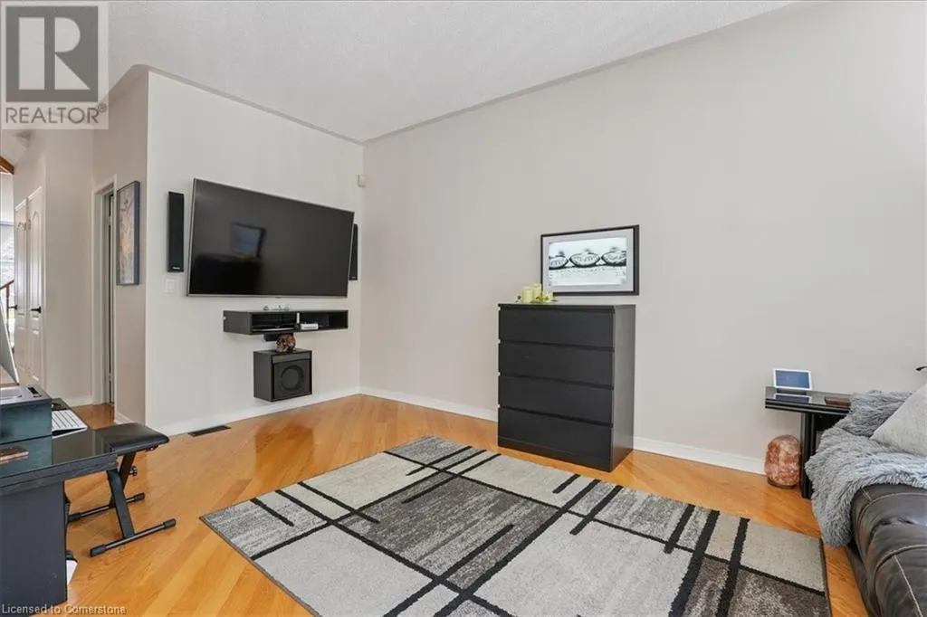31 MORRISON Crescent