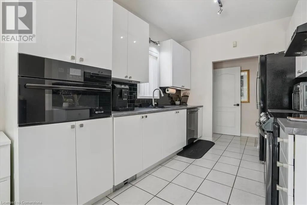 31 MORRISON Crescent