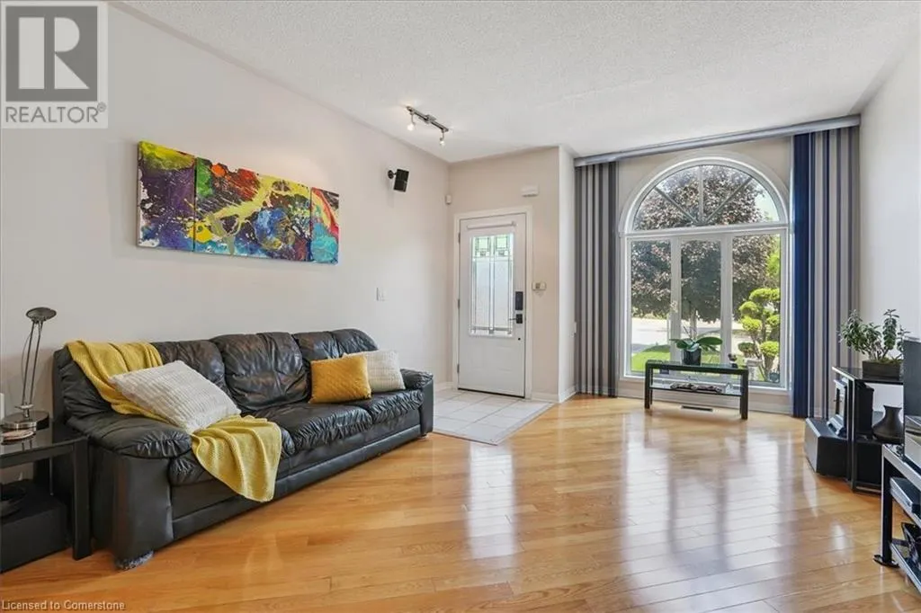 31 MORRISON Crescent