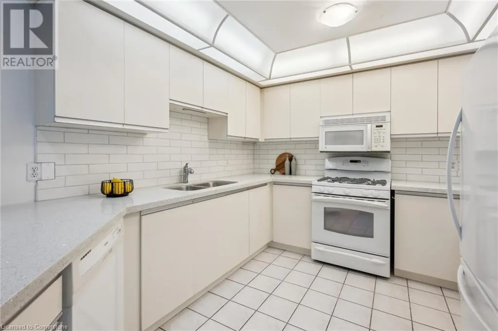 1240 WESTVIEW Terrace Unit# 58, #58