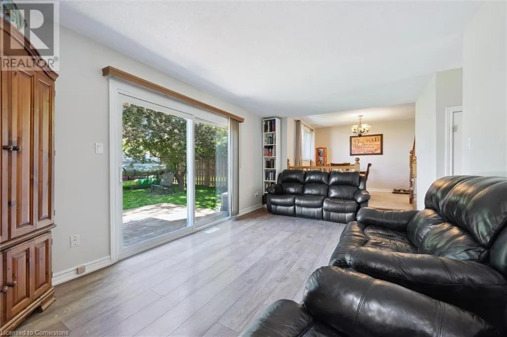 31 DRIFTWOOD Place