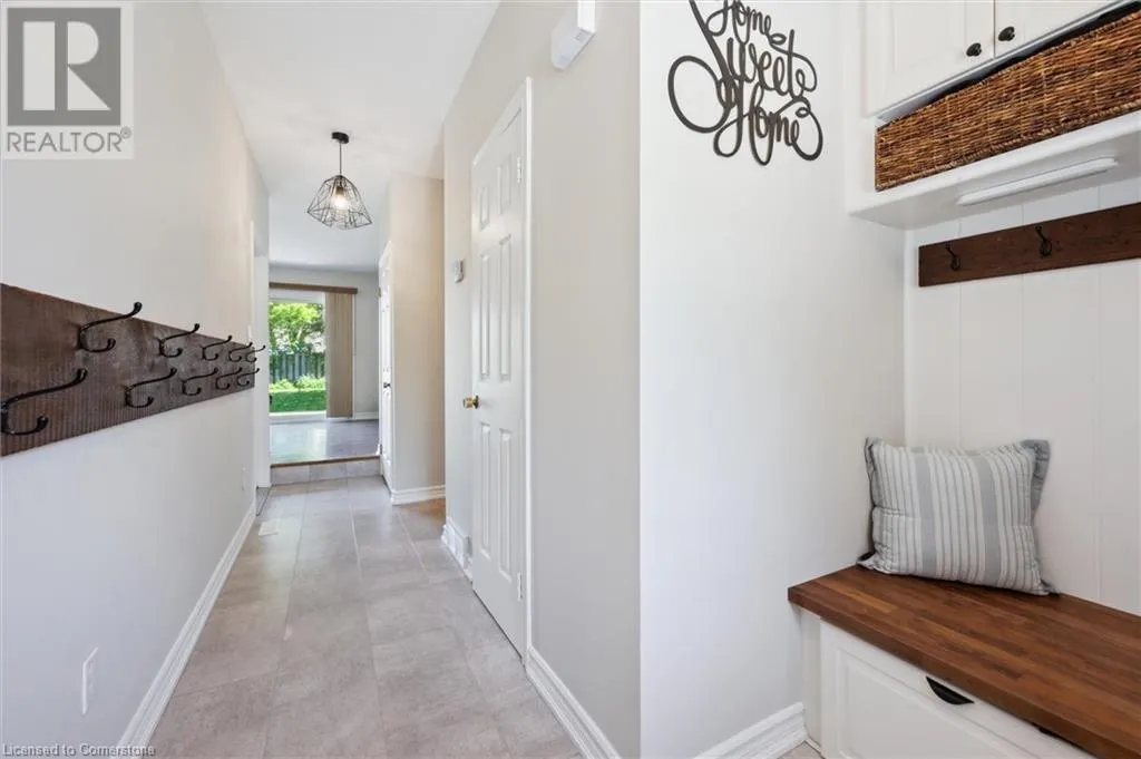 31 DRIFTWOOD Place
