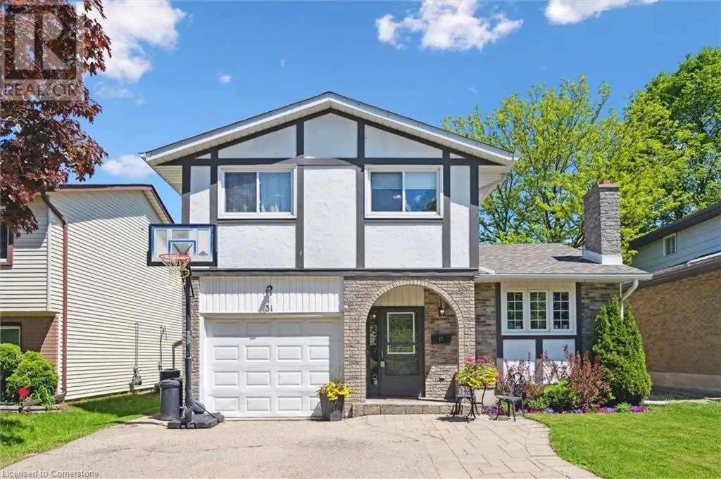 31 DRIFTWOOD Place