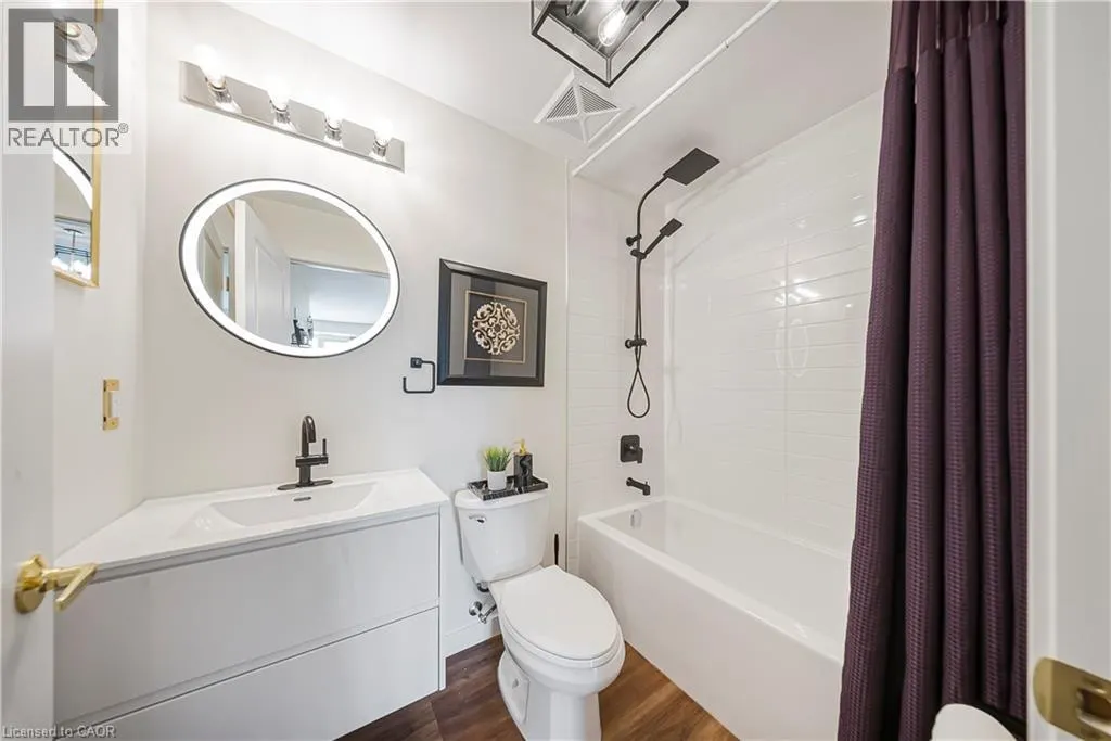 168 SABINA Drive Unit# 214, #214