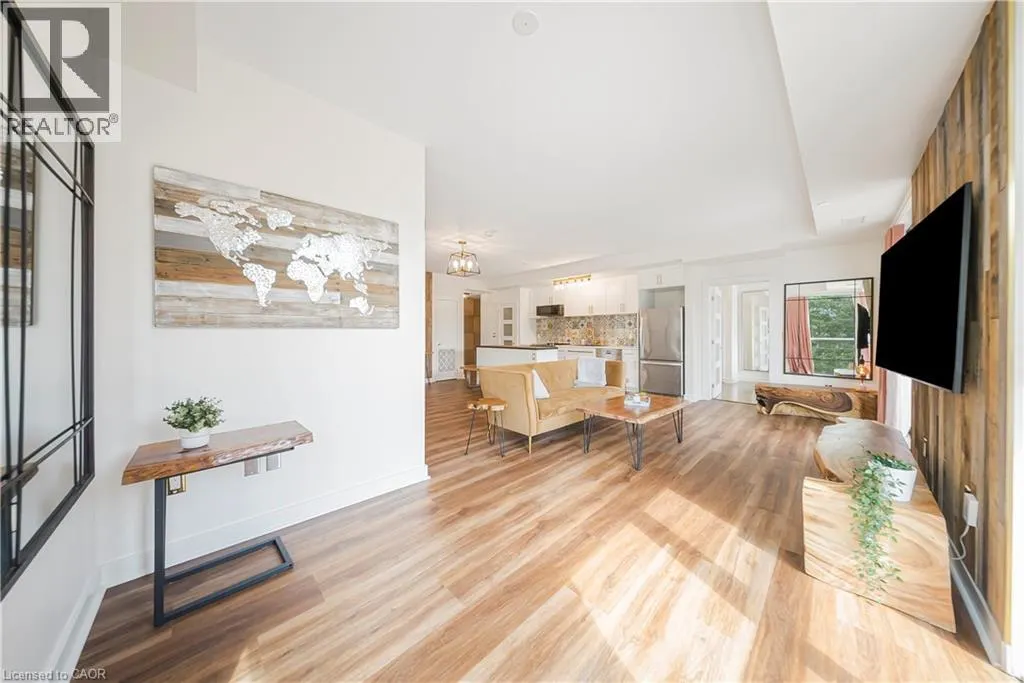 168 SABINA Drive Unit# 214, #214