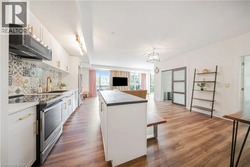 168 SABINA Drive Unit# 214, #214