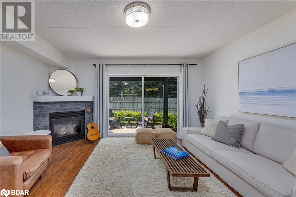 288 MARINERS Way