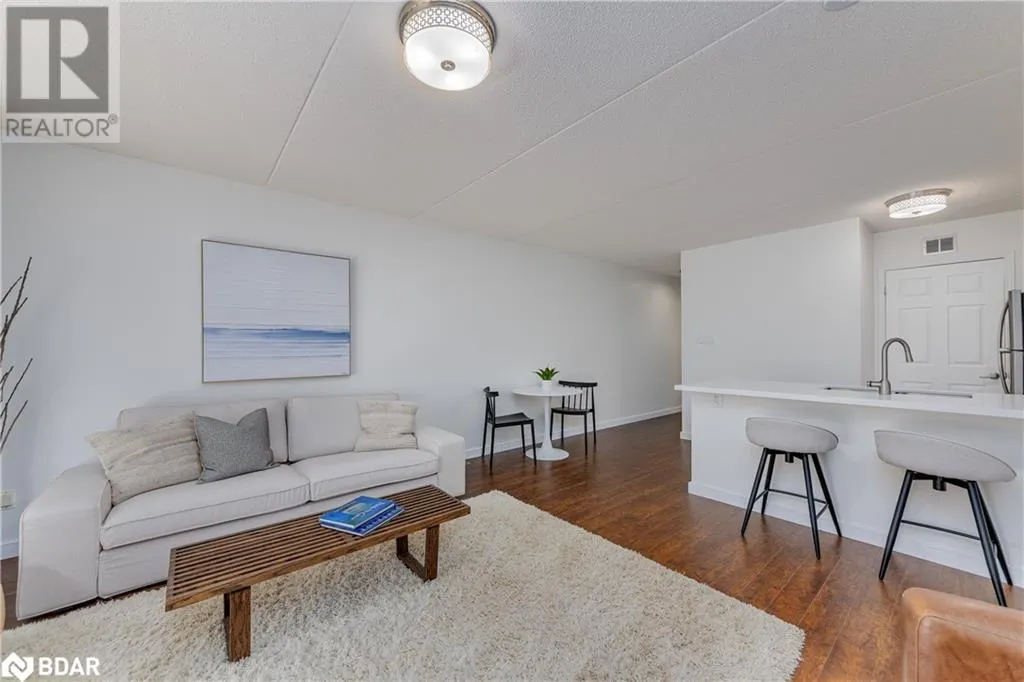 288 MARINERS Way