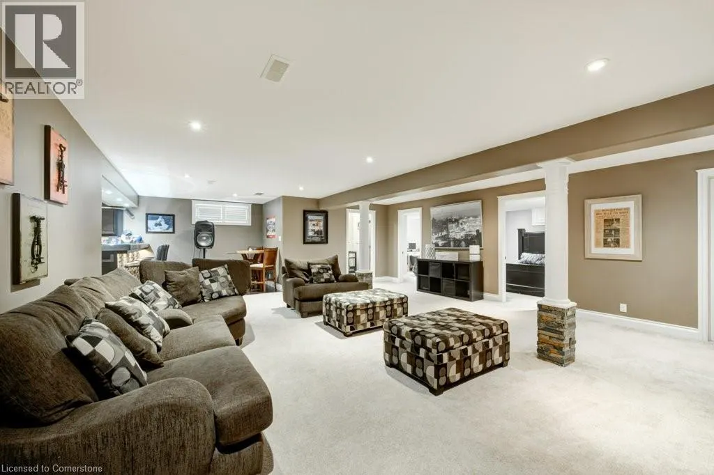 7 BURNSIDE Drive