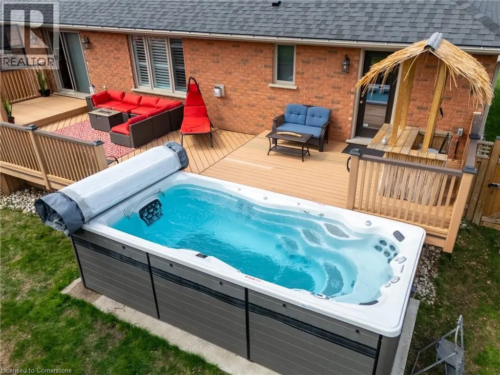 7 BURNSIDE Drive