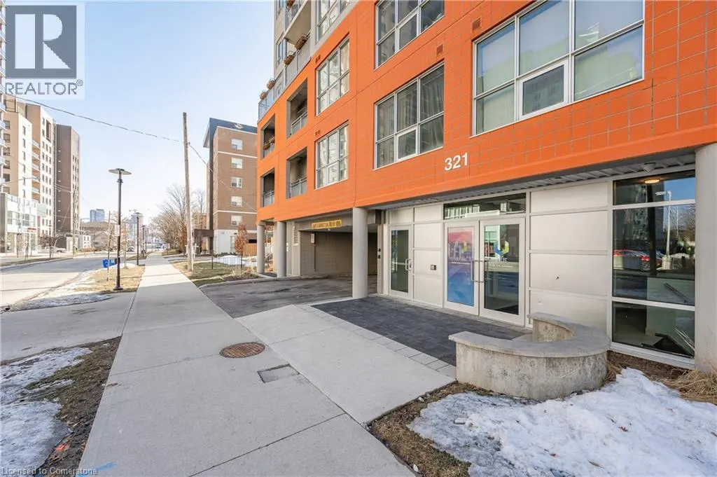 321 SPRUCE Street S Unit# 207, #207