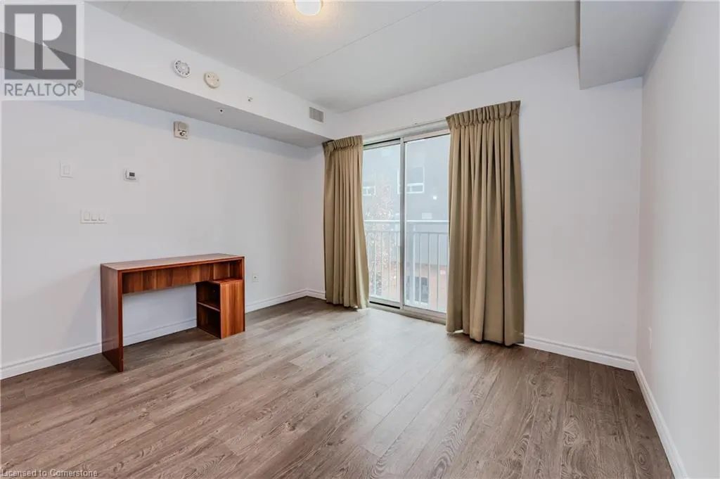 321 SPRUCE Street S Unit# 207, #207