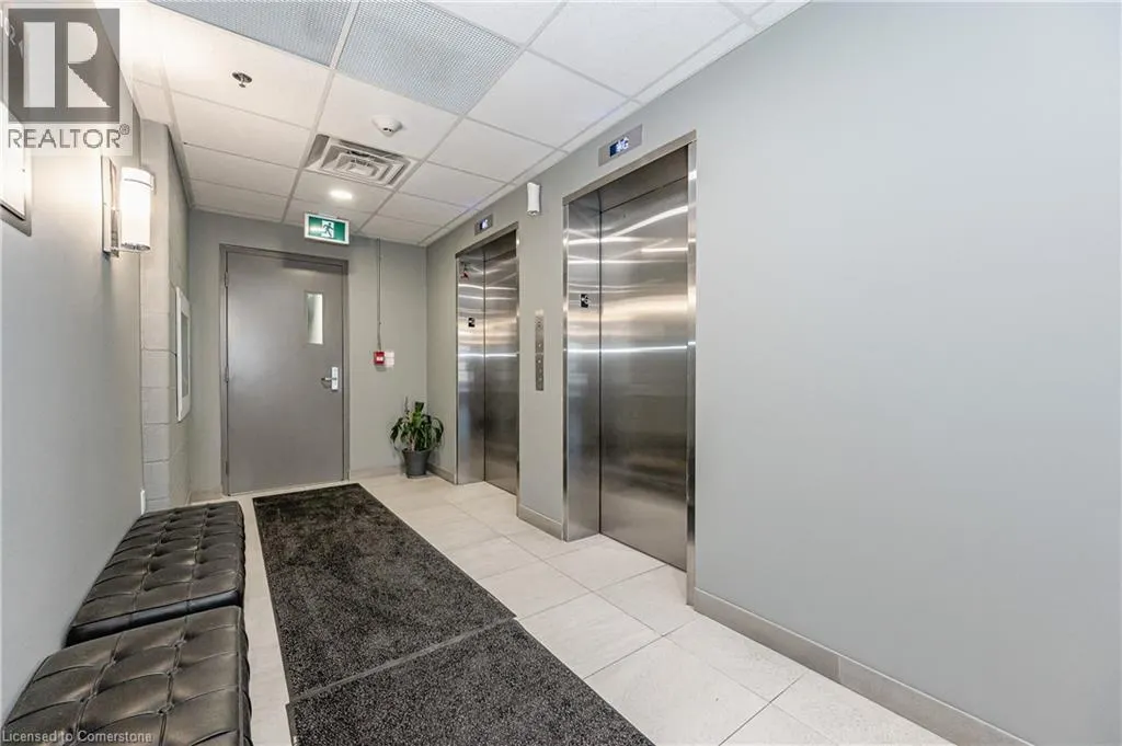 321 SPRUCE Street S Unit# 207, #207