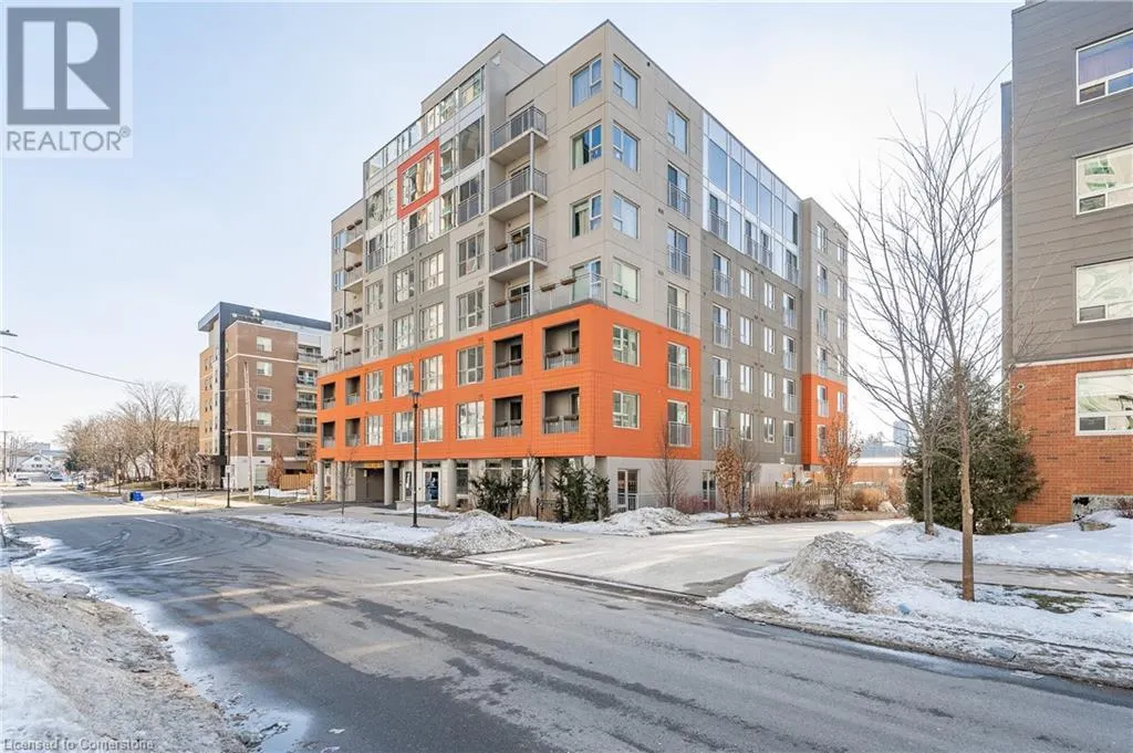321 SPRUCE Street S Unit# 207, #207